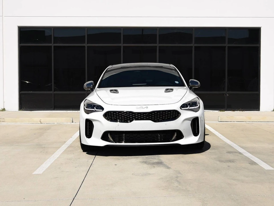 2022 Kia Stinger GT - Image 4 of 21
