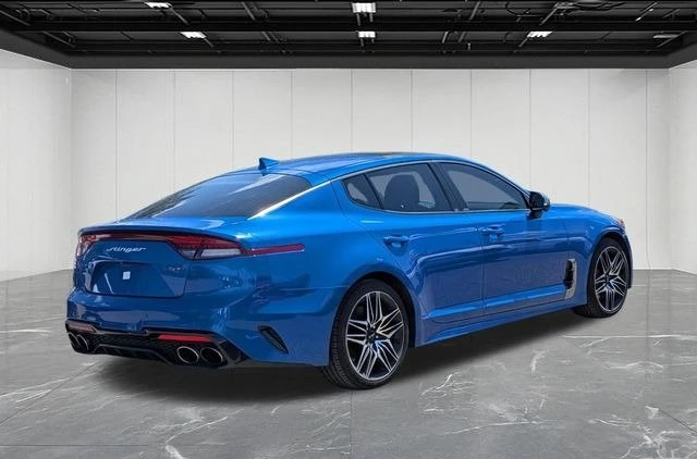 2022 Kia Stinger GT - Image 5 of 12