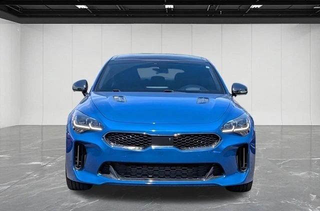 2022 Kia Stinger GT - Image 8 of 12