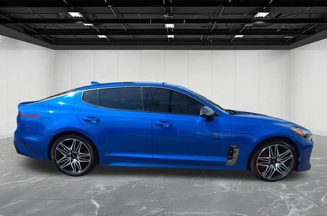 2022 Kia Stinger GT - Image 6 of 18