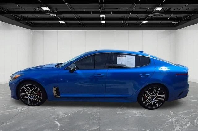2022 Kia Stinger GT - Image 2 of 18