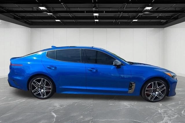 2022 Kia Stinger GT - Image 6 of 16