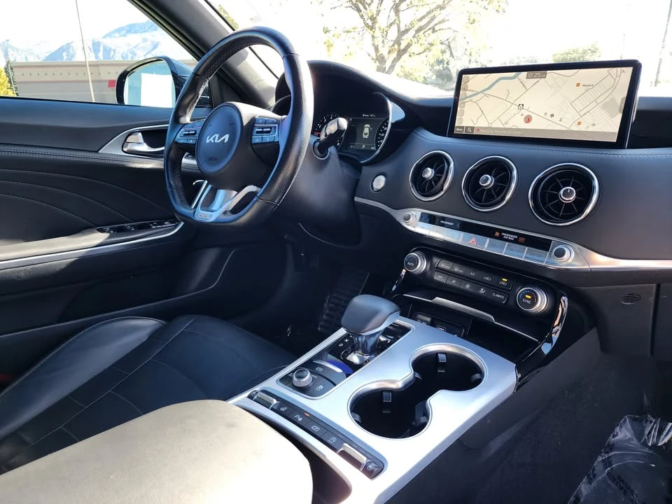 2022 Kia Stinger GT - Image 18 of 20