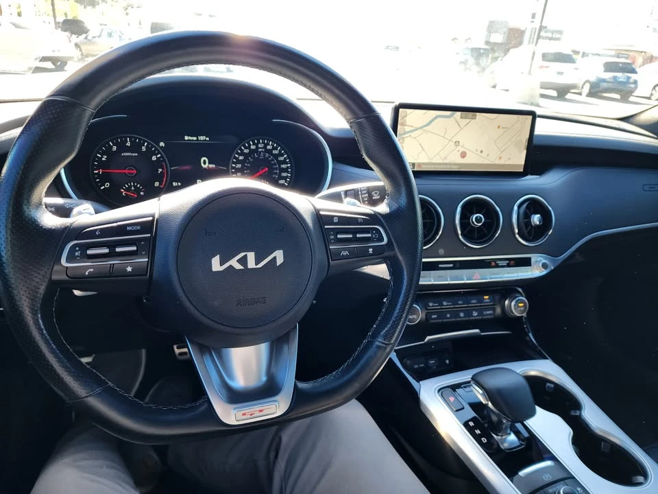 2022 Kia Stinger GT - Image 14 of 20