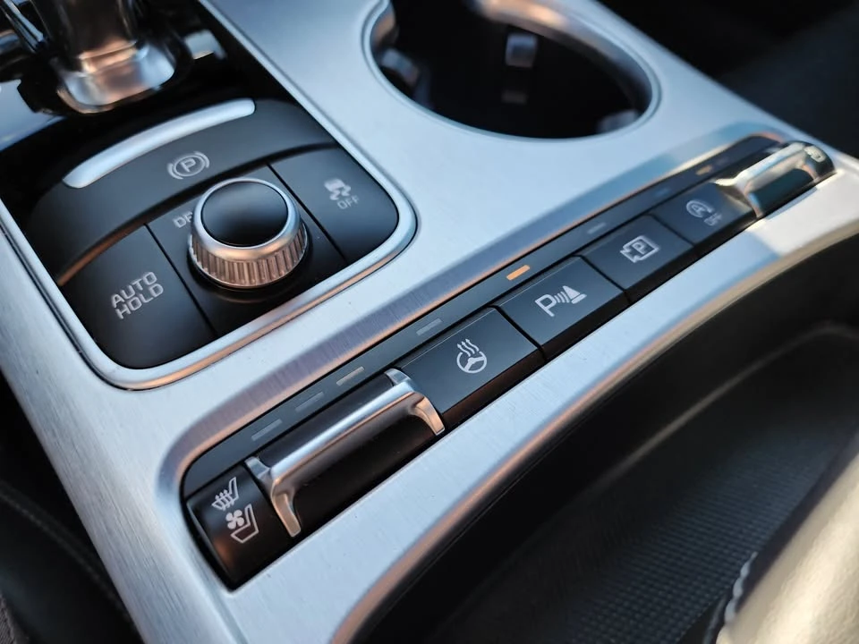 2022 Kia Stinger GT - Image 10 of 20