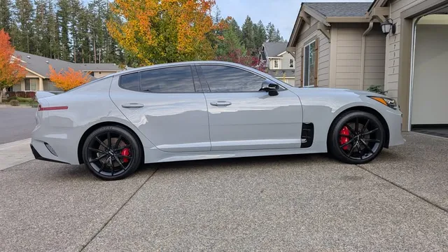 2022 Kia Stinger GT - Image 3 of 10
