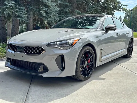 2022 Kia Stinger GT2 Elite