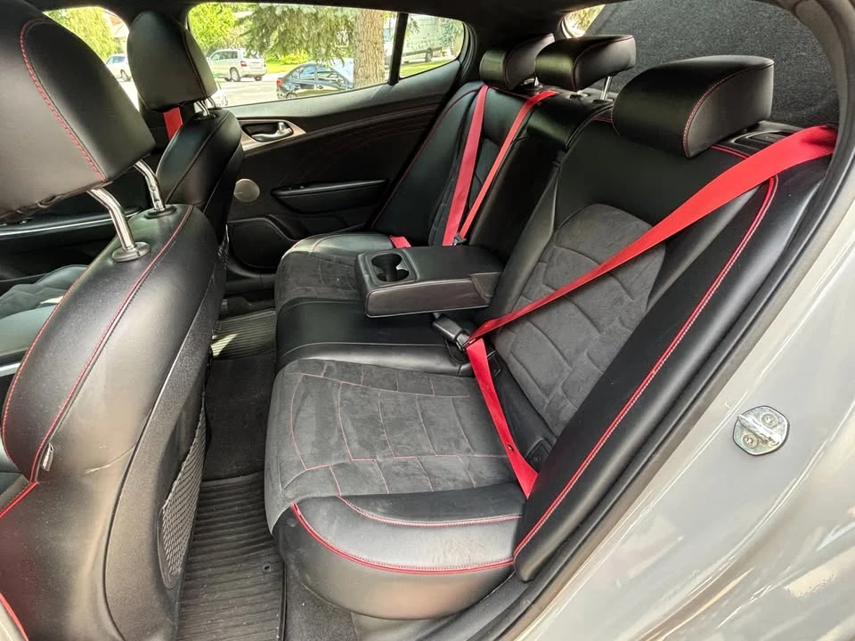 2022 Kia Stinger GT - Image 4 of 6