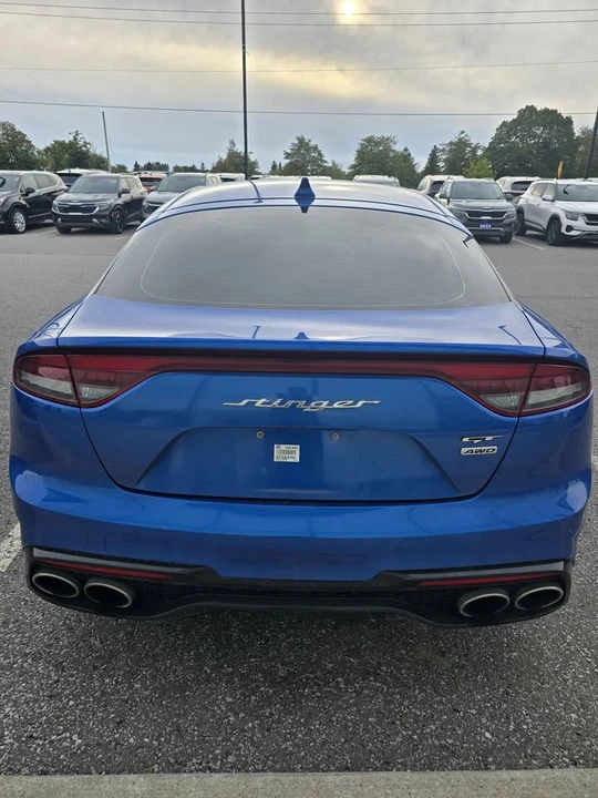 2022 Kia Stinger GT - Image 7 of 11