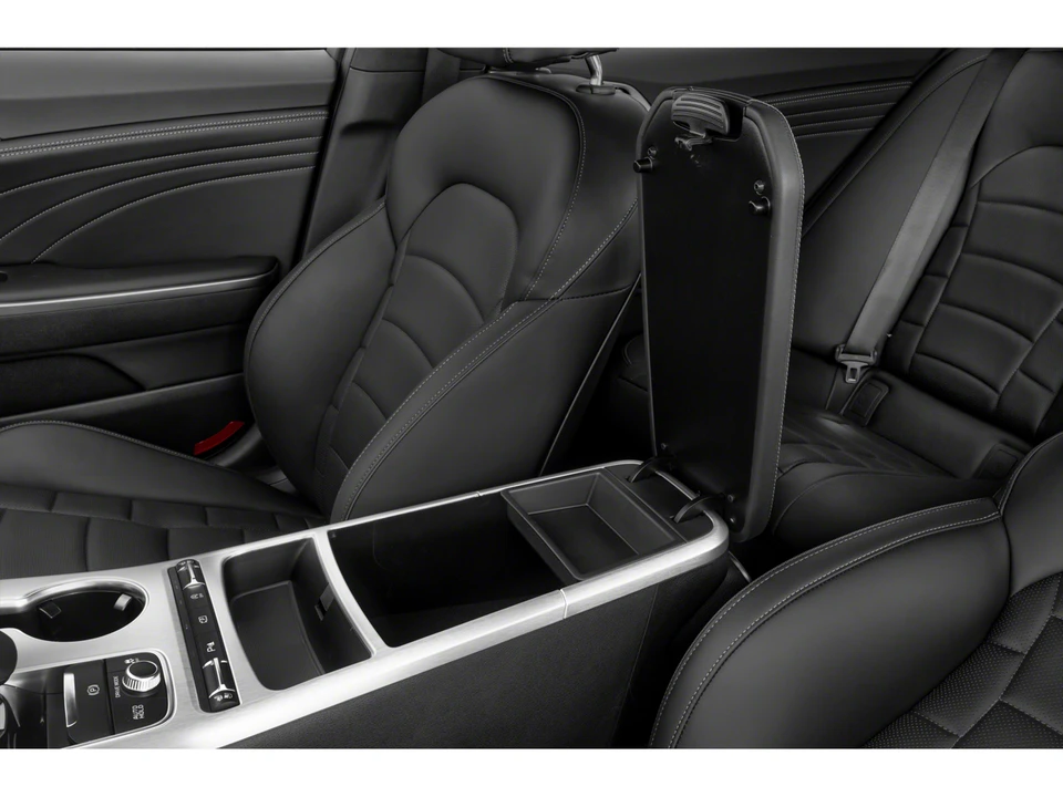 2022 Kia Stinger GT - Image 10 of 12