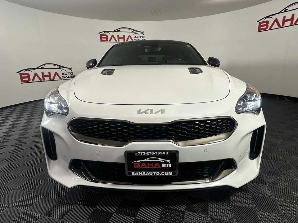 2022 Kia Stinger GT - Image 14 of 21