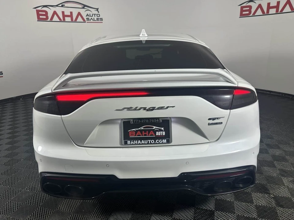 2022 Kia Stinger GT - Image 7 of 21