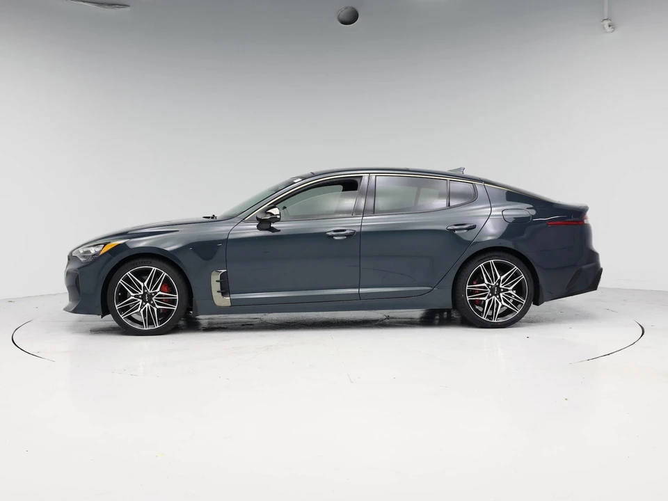 2022 Kia Stinger GT - Image 4 of 26