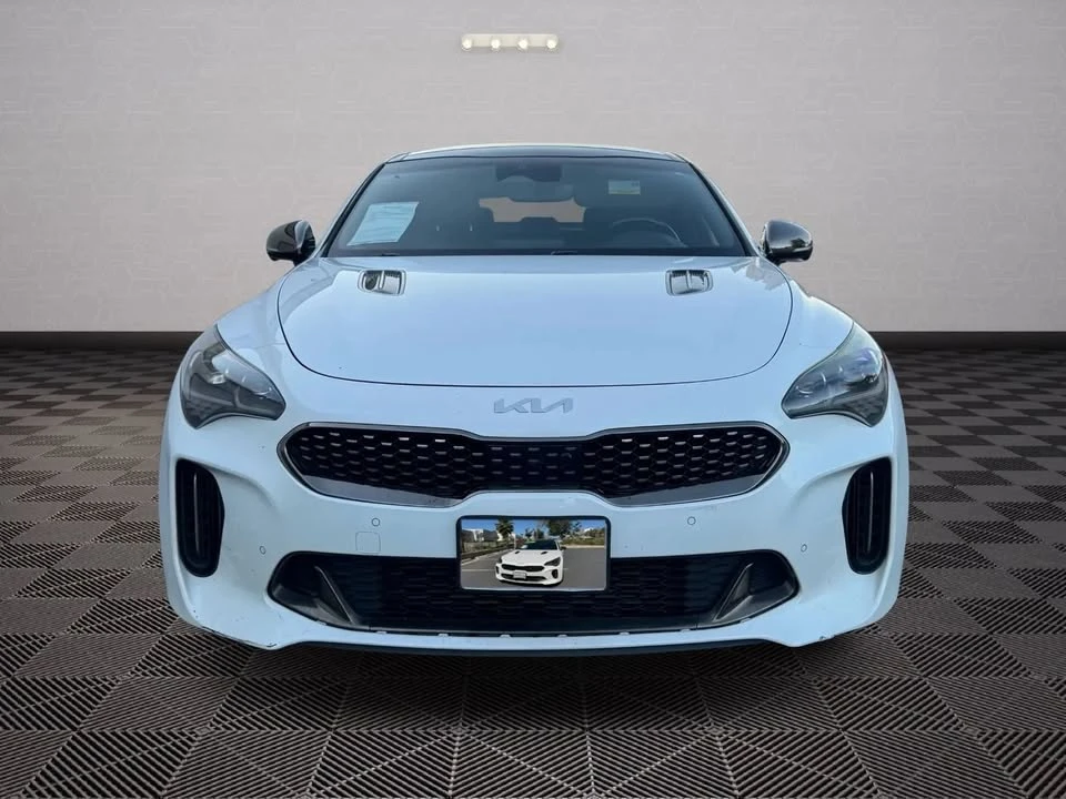 2022 Kia Stinger GT - Image 8 of 20
