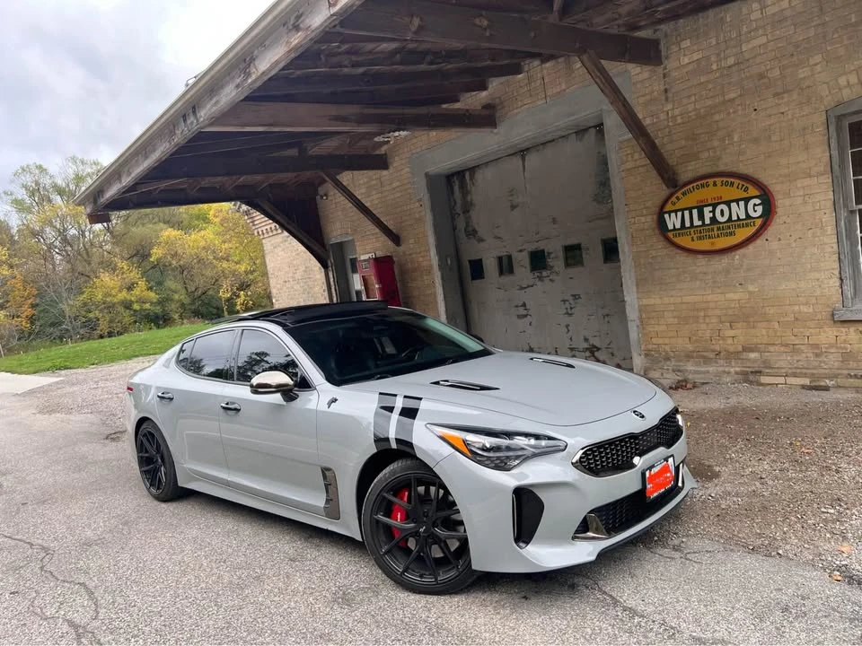 2022 Kia Stinger GT - Image 2 of 9