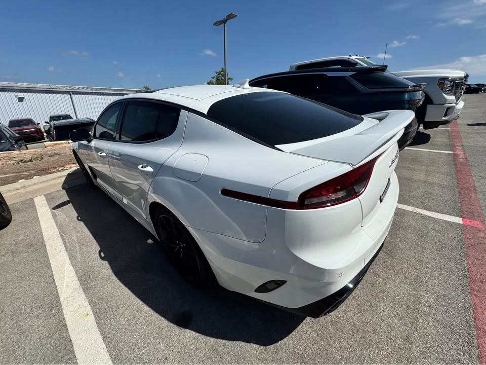 2022 Kia Stinger GT - Image 7 of 12