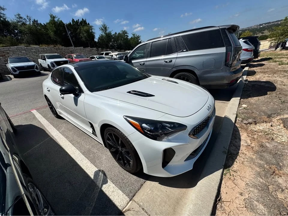 2022 Kia Stinger GT - Image 3 of 12
