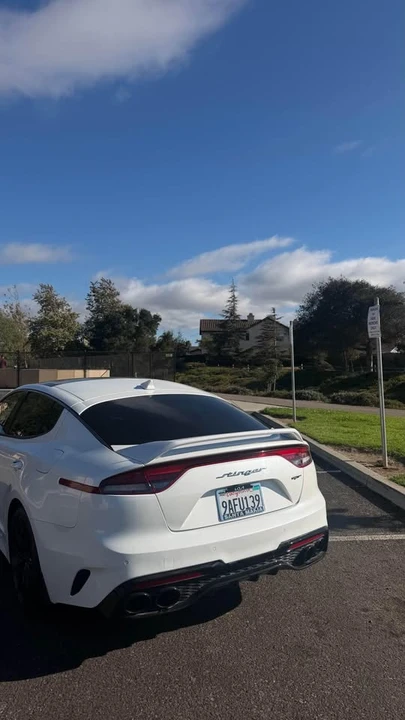 2022 Kia Stinger GT - Image 6 of 13