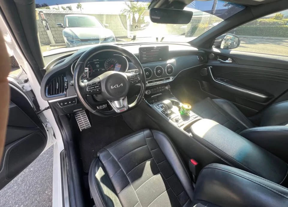 2022 Kia Stinger GT - Image 6 of 6