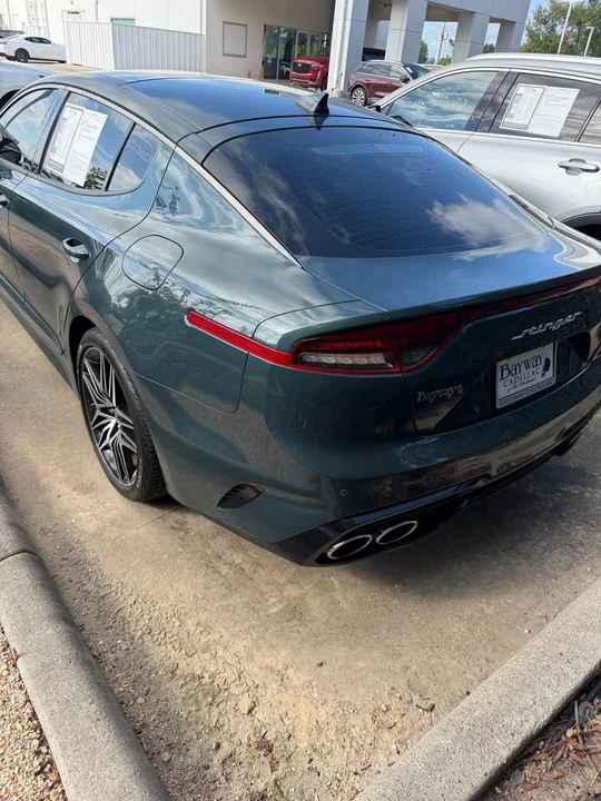 2022 Kia Stinger GT - Image 2 of 6