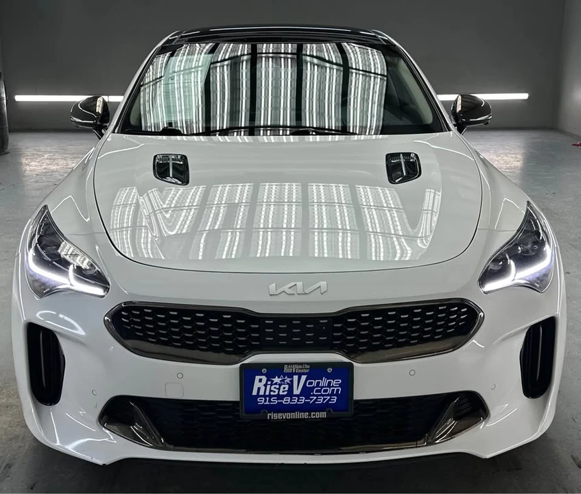 2022 Kia Stinger GT - Image 2 of 20