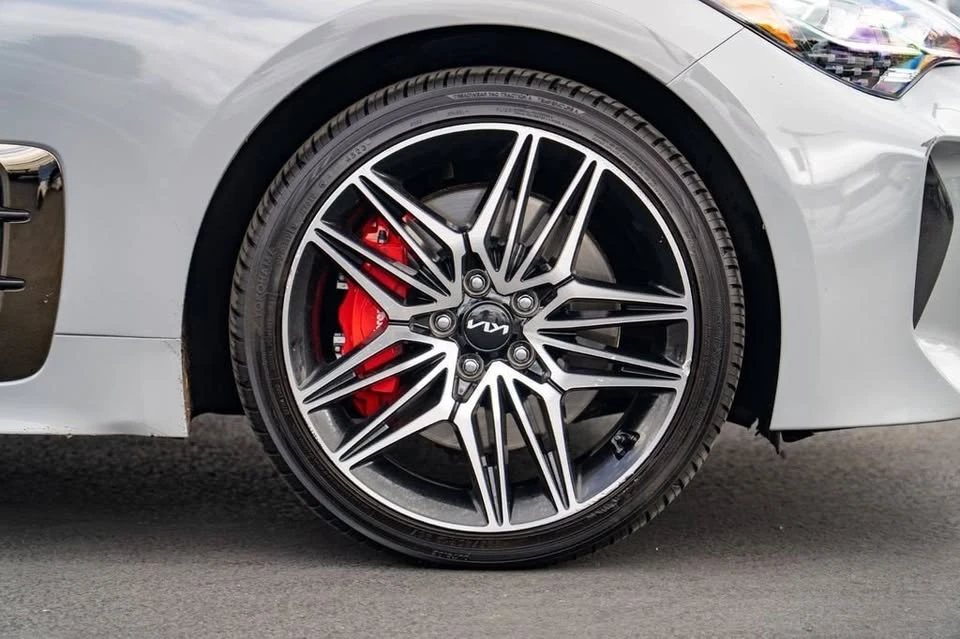 2022 Kia Stinger GT - Image 3 of 5