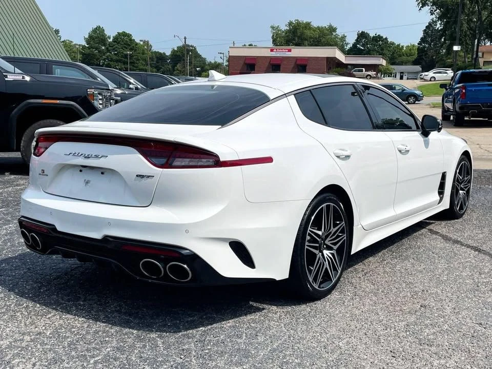 2022 Kia Stinger GT - Image 6 of 15