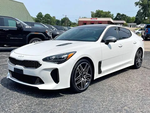 2022 Kia Stinger GT2 RWD
