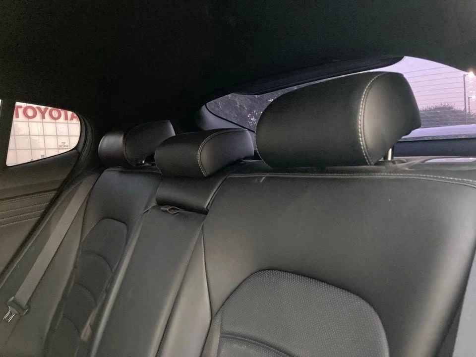 2022 Kia Stinger GT - Image 10 of 20