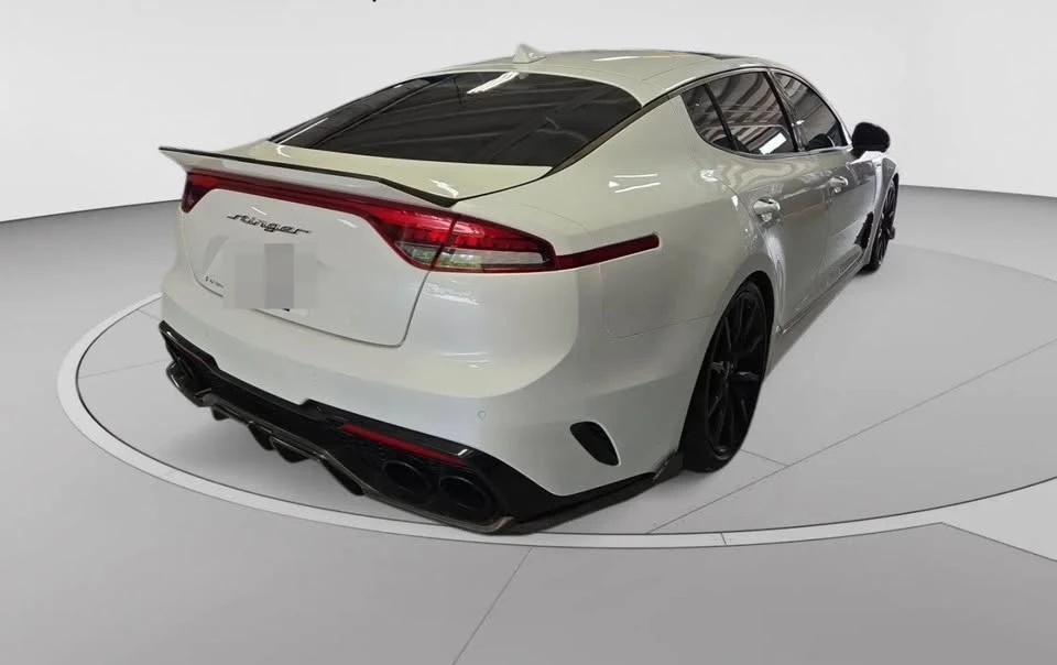 2022 Kia Stinger GT - Image 5 of 17