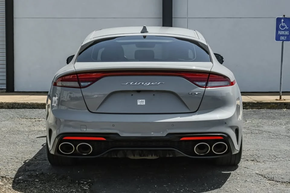 2022 Kia Stinger GT - Image 9 of 19