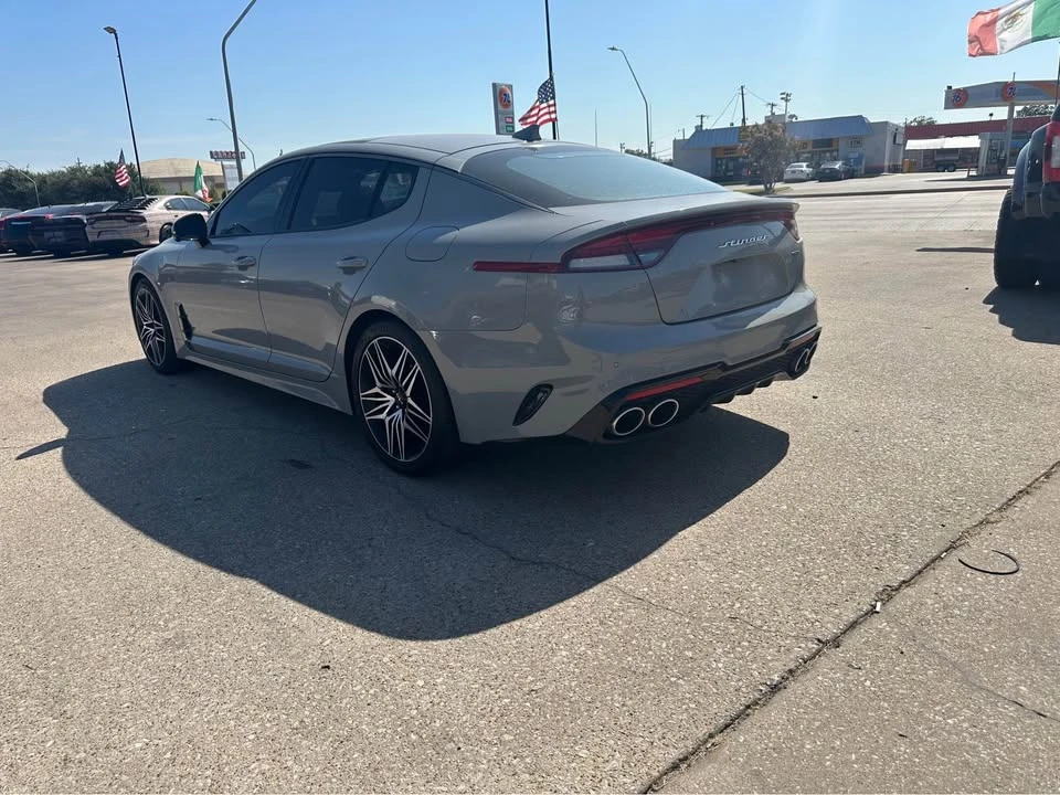 2022 Kia Stinger GT - Image 5 of 8