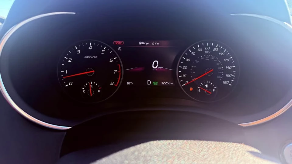 2022 Kia Stinger GT - Image 12 of 15