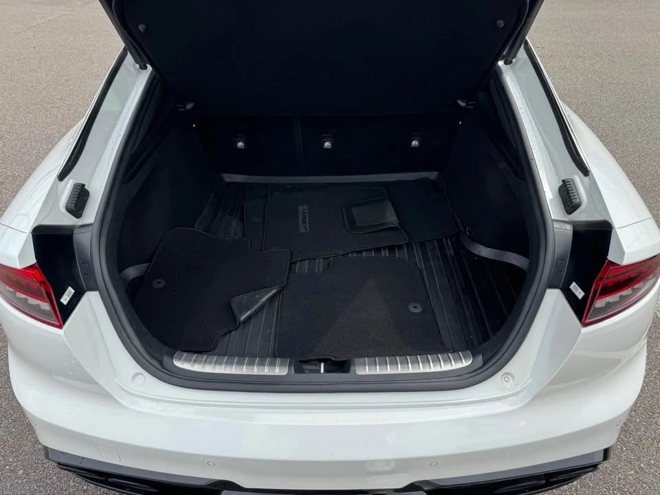 2022 Kia Stinger GT - Image 7 of 14