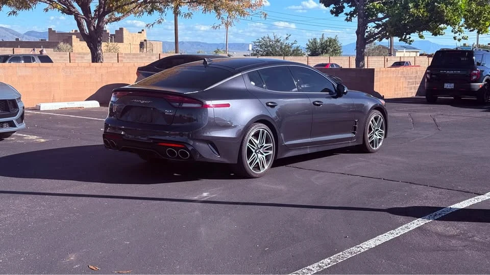 2022 Kia Stinger GT - Image 4 of 15