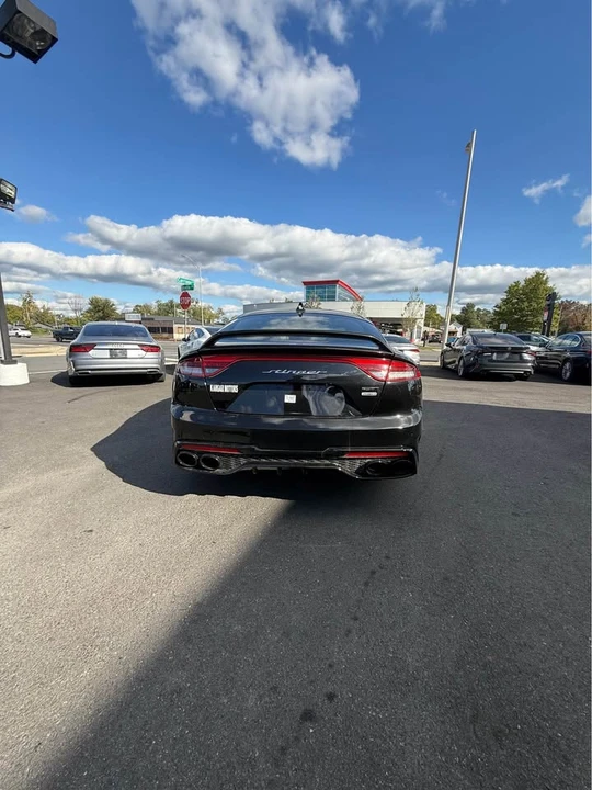 2022 Kia Stinger GT - Image 6 of 18