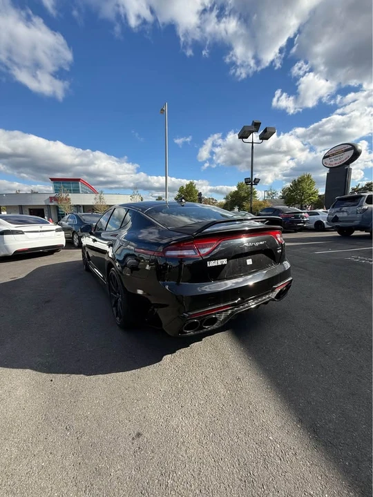 2022 Kia Stinger GT - Image 7 of 18