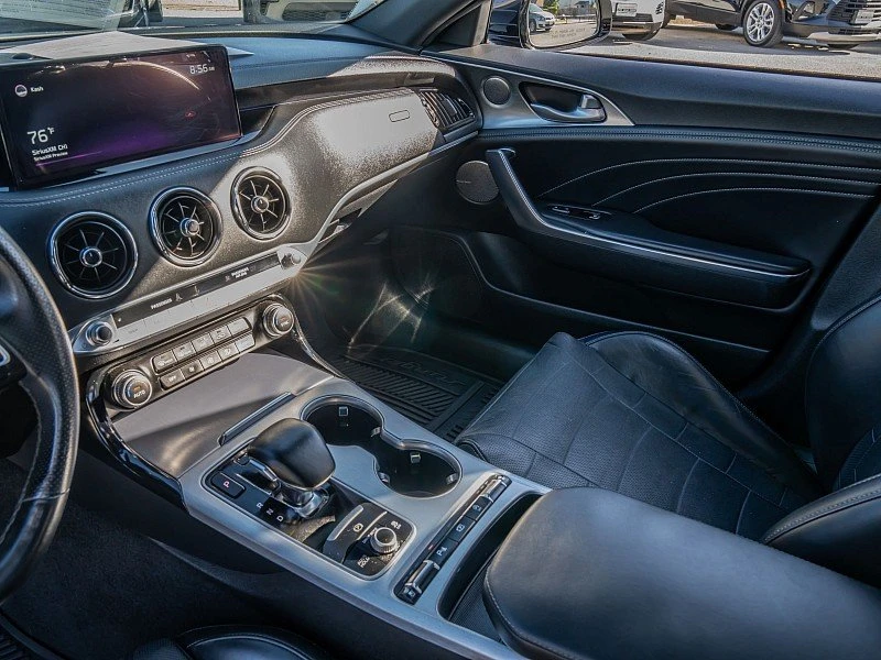 2022 Kia Stinger GT - Image 5 of 20