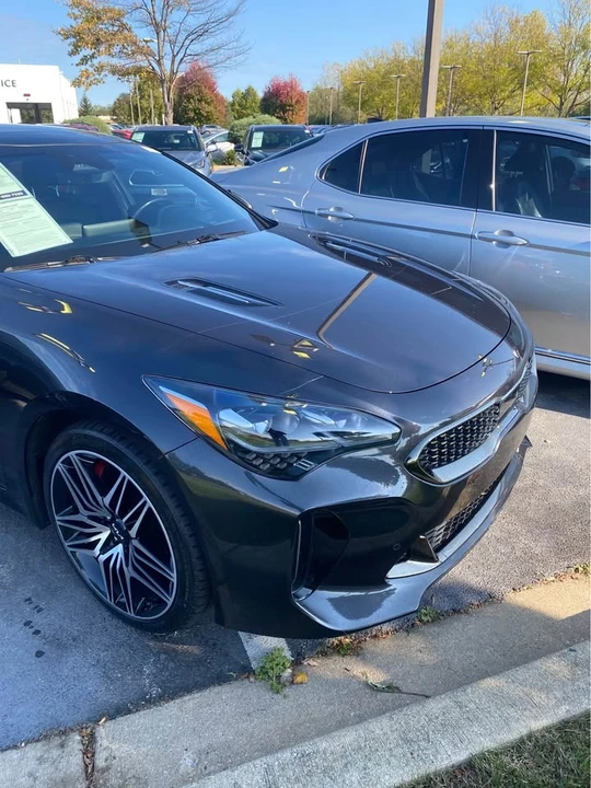 2022 Kia Stinger GT - Image 2 of 12