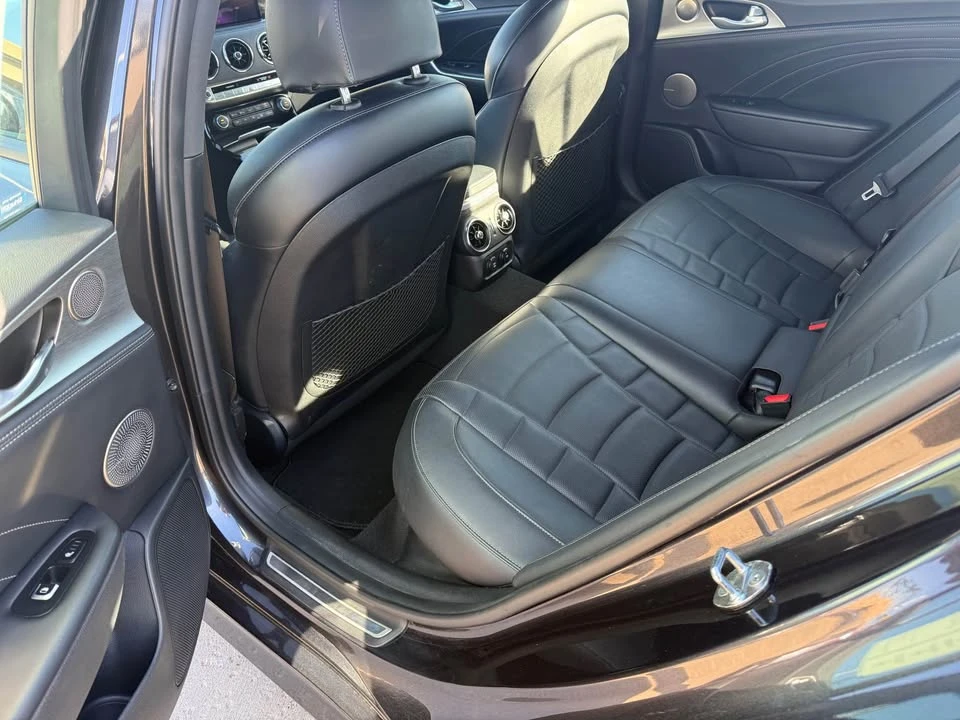 2022 Kia Stinger GT - Image 7 of 11