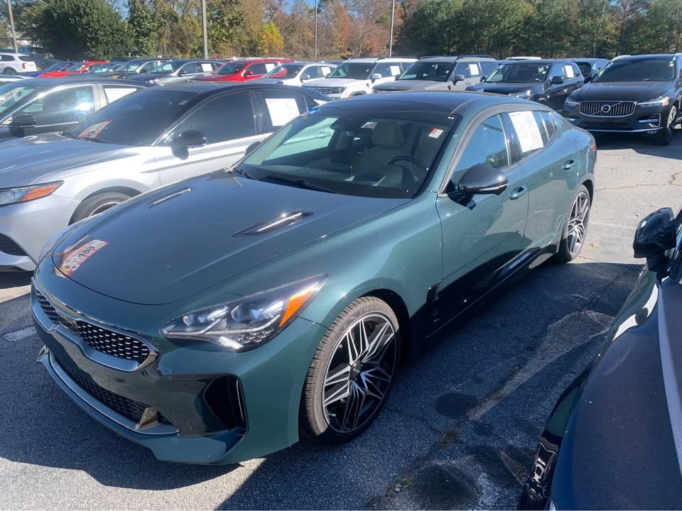 2022 Kia Stinger GT - Image 2 of 11