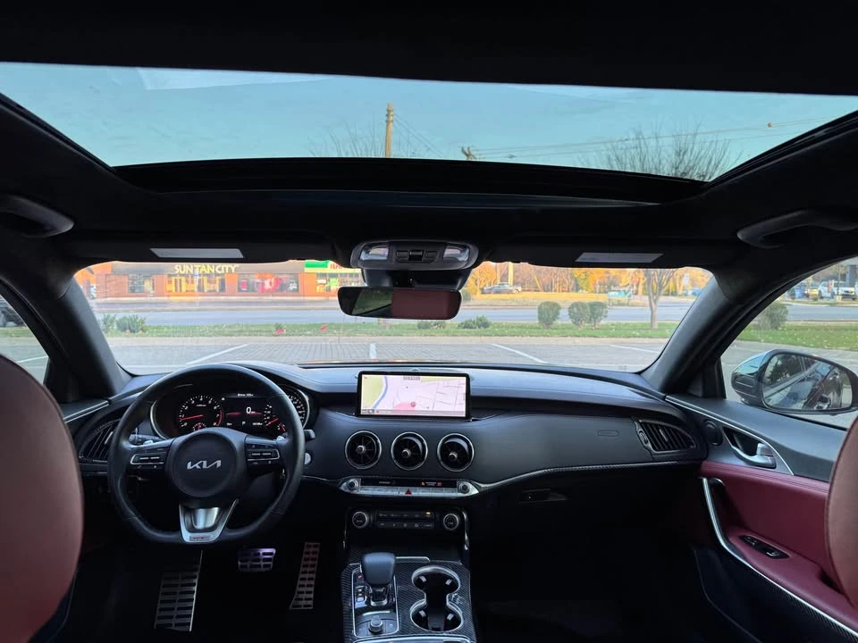 2022 Kia Stinger - Image 11 of 20