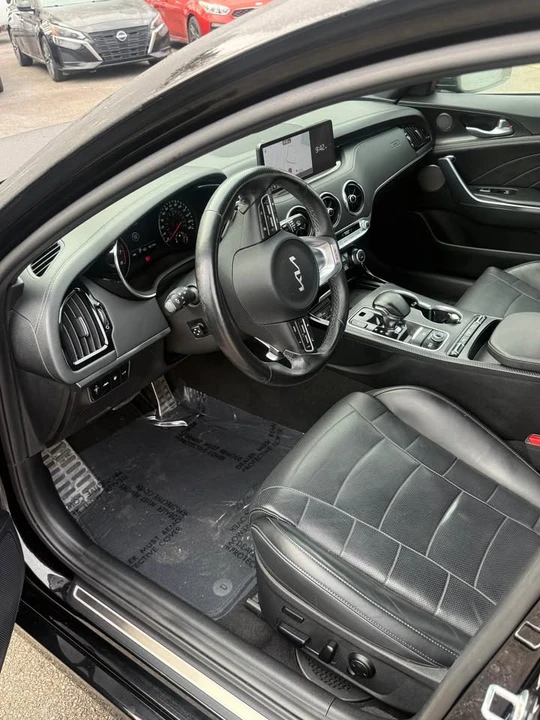 2022 Kia Stinger GT - Image 4 of 4