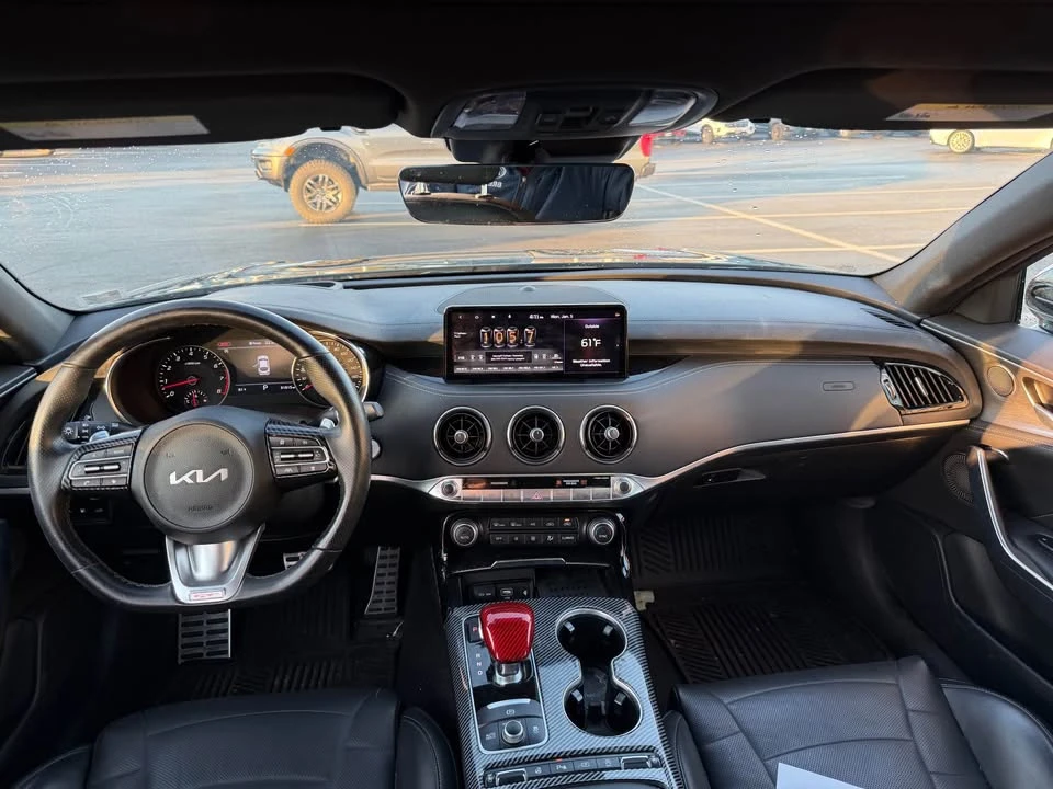 2022 Kia Stinger GT - Image 7 of 9