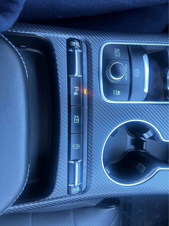 2022 Kia Stinger GT - Image 15 of 16
