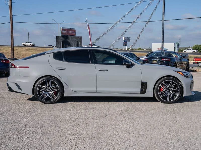 2022 Kia Stinger GT - Image 3 of 11