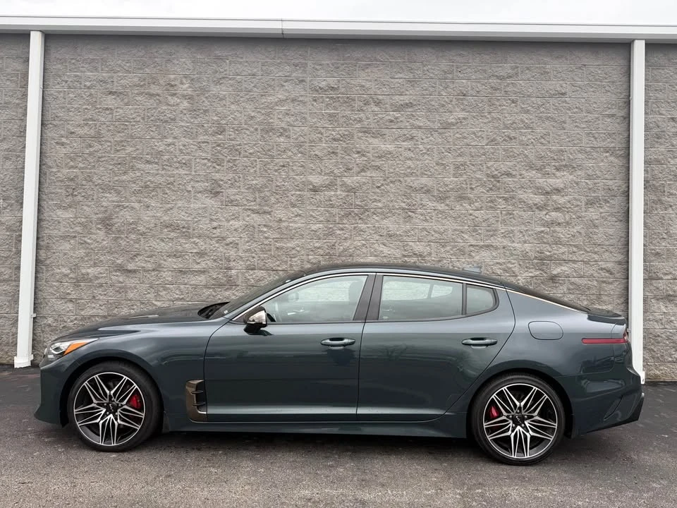 2022 Kia Stinger GT - Image 3 of 8