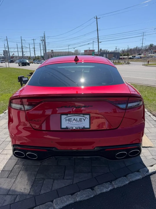 2022 Kia Stinger GT - Image 3 of 9