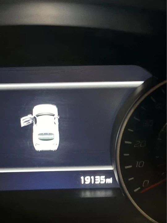 2022 Kia Stinger GT - Image 9 of 9