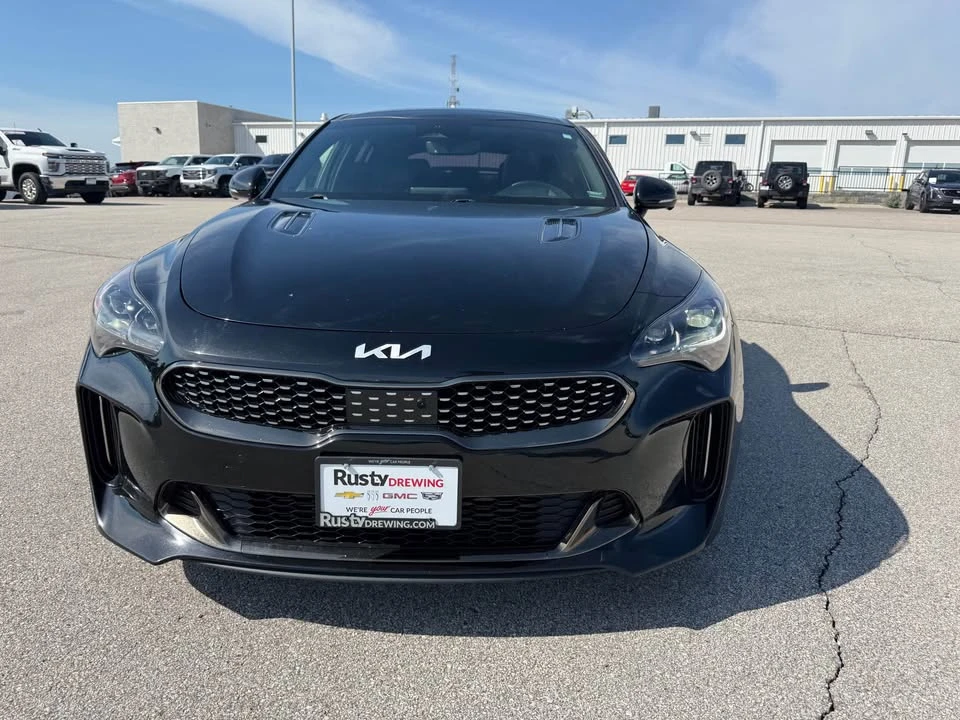 2022 Kia Stinger GT - Image 2 of 14